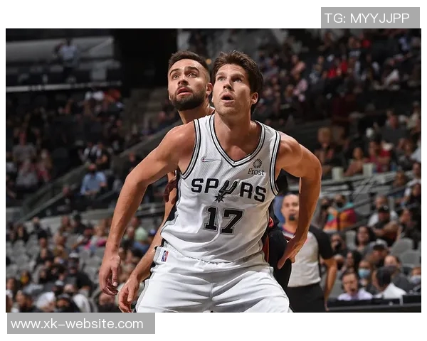 阿德尔曼谈阿隆戈登旧伤情况称季前赛轮休为明智之举