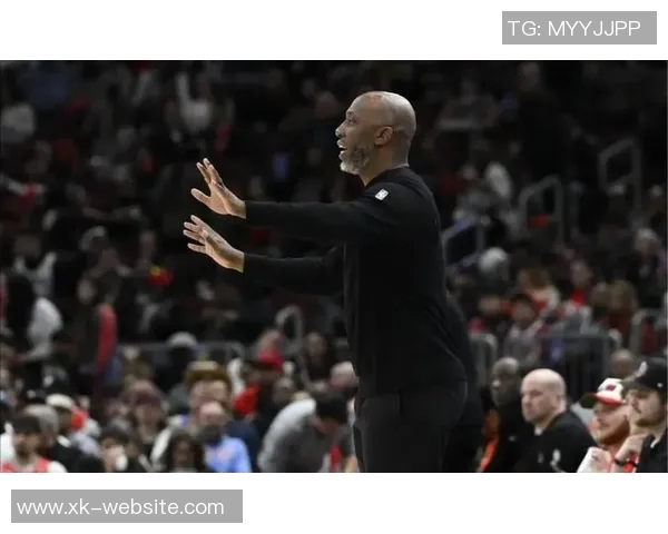 比卢普斯回顾28年NBA生涯希望球迷给予更多理解与耐心