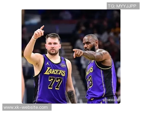 詹姆斯争夺得分王难度加大考辛斯直言东契奇分球太少