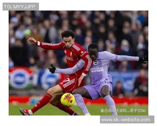 柯蒂斯琼斯感恩萨拉赫支持享受脚下有球的乐趣与挑战