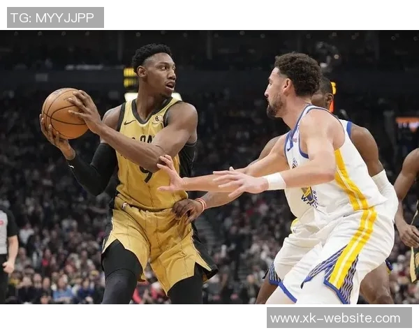 克莱怒斥贝弗利和白巧侮辱女友言论令人发指不可容忍 克莱怒斥贝弗利和白巧侮辱女友言论令人发指不可容忍