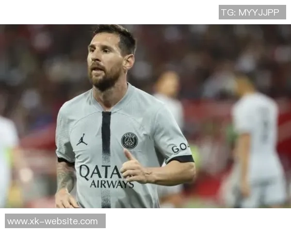 德保罗精准传中梅西头球攻门险些得手被门将神勇扑出